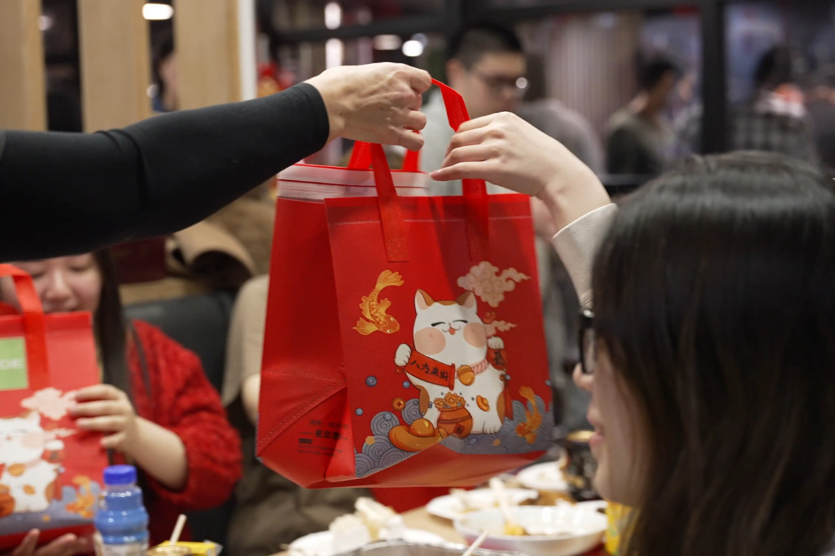 新春小礼物准时送达快乐